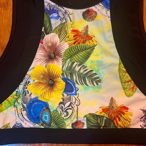 Athleta floral print crop top size small - Picture 2 of 6